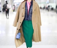 戚薇穿“9种颜色”走机场,五花八门却搭配的非常好看