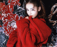 学会6款“红色”搭配,显白又减龄!