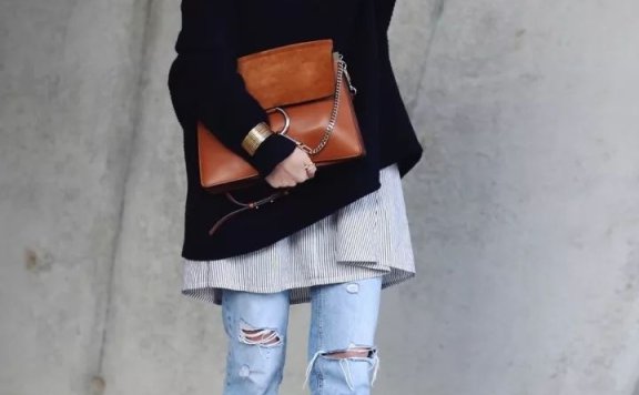 毛衣+衬衫今年秋冬最温暖的叠搭套路!