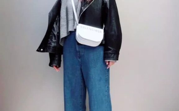 私服只会看欧阳娜娜和倪妮?其实这些女明星的搭配也超级好看