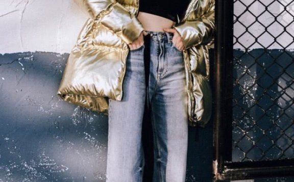 蒋梦婕毛绒服装这样搭,保暖时尚都不耽误!