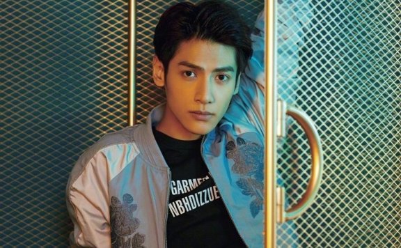 刘海匠人罗云熙本熙,各种花式刘海秀不停