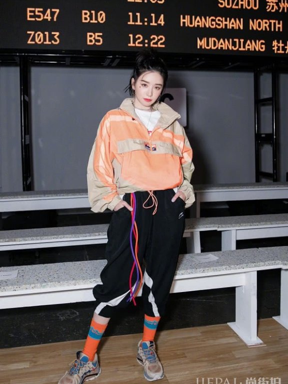 阚清子穿“工装”风格秒变男友样!太帅了