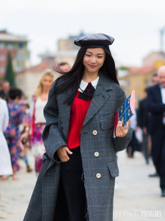 贝雷帽选什么颜色好?这样选能让你戴出春季时尚来