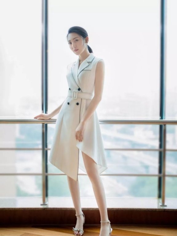 邹凯和高蜜离婚了么？谁会舍得跟这样人美条顺衣品好的黄梦莹离婚