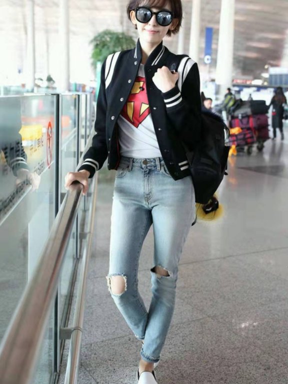 古力娜扎穿棒球服配牛仔裤太惊艳!