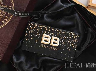 芭比布朗圣诞眼影盘有哪些颜色