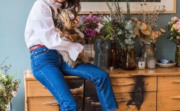 衬衫+九分裤=街拍中永不过时的气质搭配