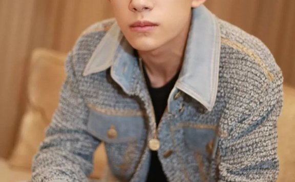 每一款都帅到爆,感受一下易烊千玺的“神仙发型”!