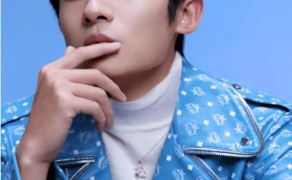 宝藏男孩来了!他是佟梦实