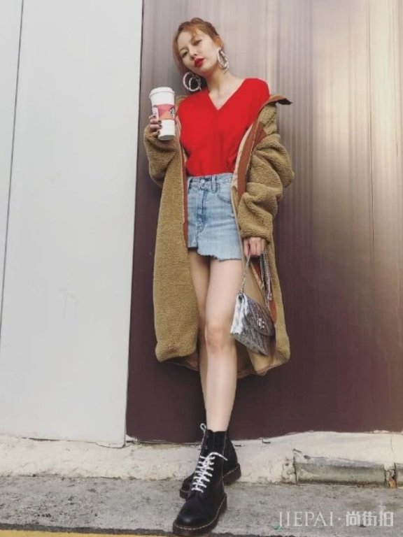 金泫雅百变造型都能hold,穿搭模范!