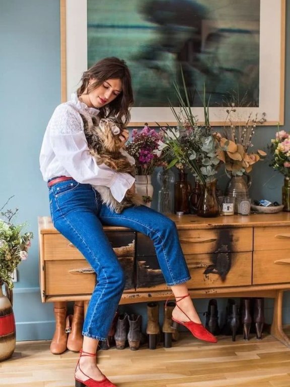 衬衫+九分裤＝街拍中永不过时的气质搭配