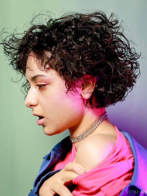 个性短发，选对发型才能决定你的颜值