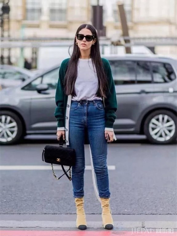 爱美从春季开始，针织开衫已温柔高雅还吸睛