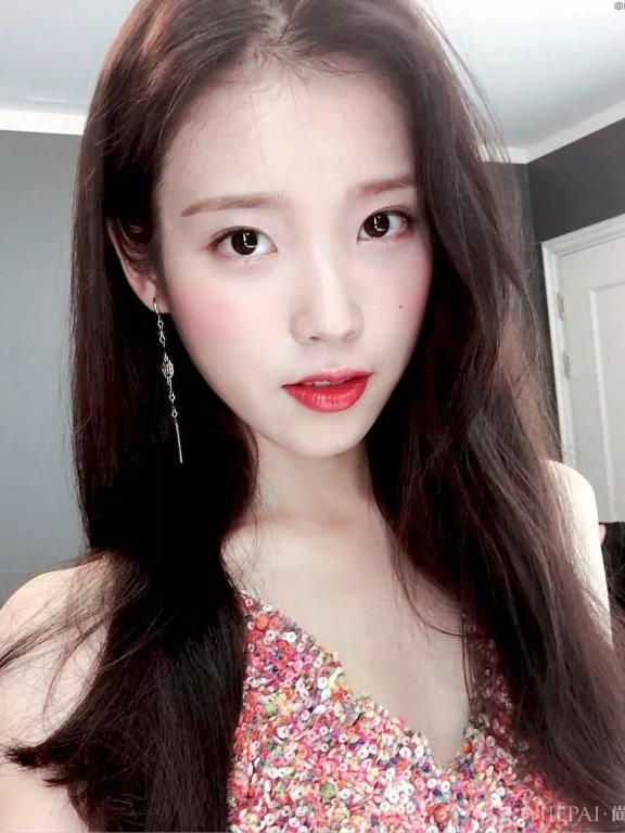 这个对黄皮最友好的色系,女明星们果然不放过