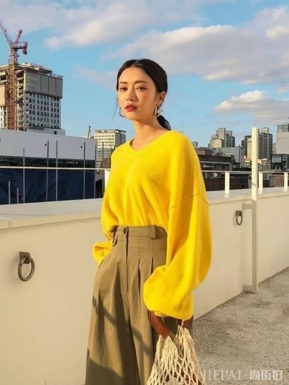 2019流行色对亚洲人不友善?这样穿即可时髦又衬肤色!