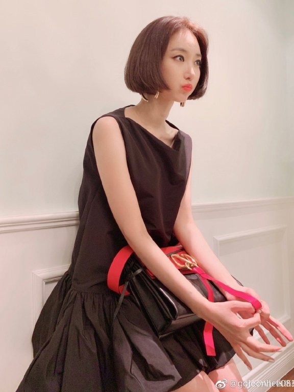 高俊熙摩卡波波头短发减龄时髦，了解几点就够