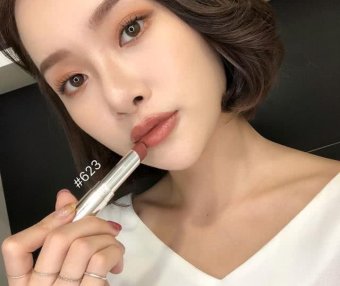 夏天口红已成必备品，各品牌推出的这个冷门宝藏色系温柔破表