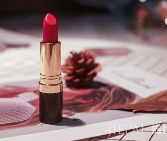 香奈儿136口红 这个色号非常少女系