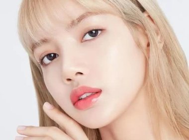 今年春夏这款妆容不挑肤色还很有少女感!秀智也化了