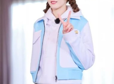 一看就会的仙女编发，这三款特别适合夏日