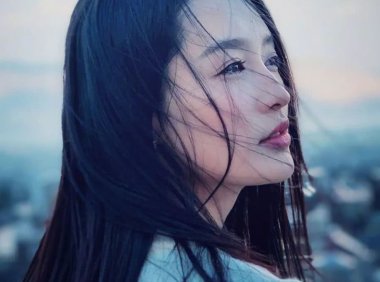 眼妆、腮红、唇色如何协调,能让妆面更有质感?