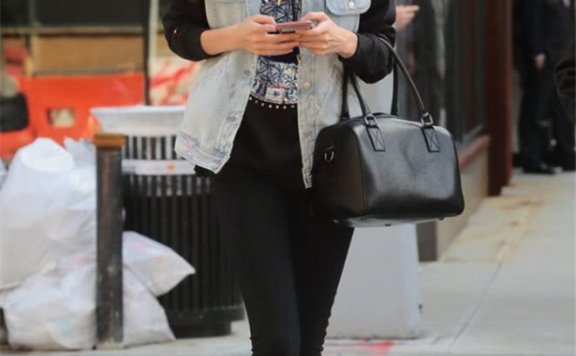 马甲什么时候穿合适？趁着换季时候拿出来秀一秀