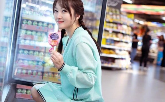 看了杨钰莹的腿女人都要怀疑人生，这也太好看了吧