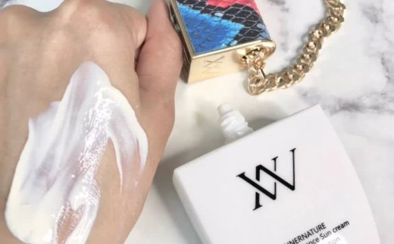 今年最火的防晒就是这些!终于可以换新了