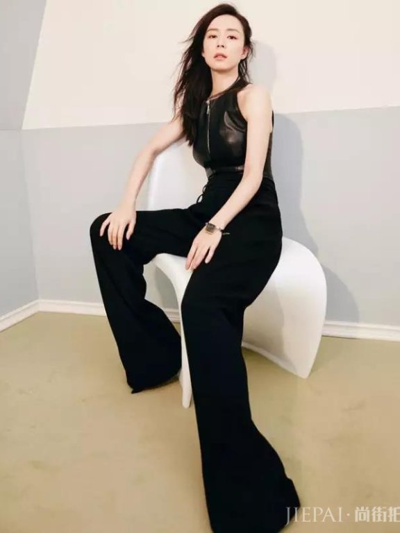 张静初太有气质,什么华丽的打扮在她面前都显得多余!