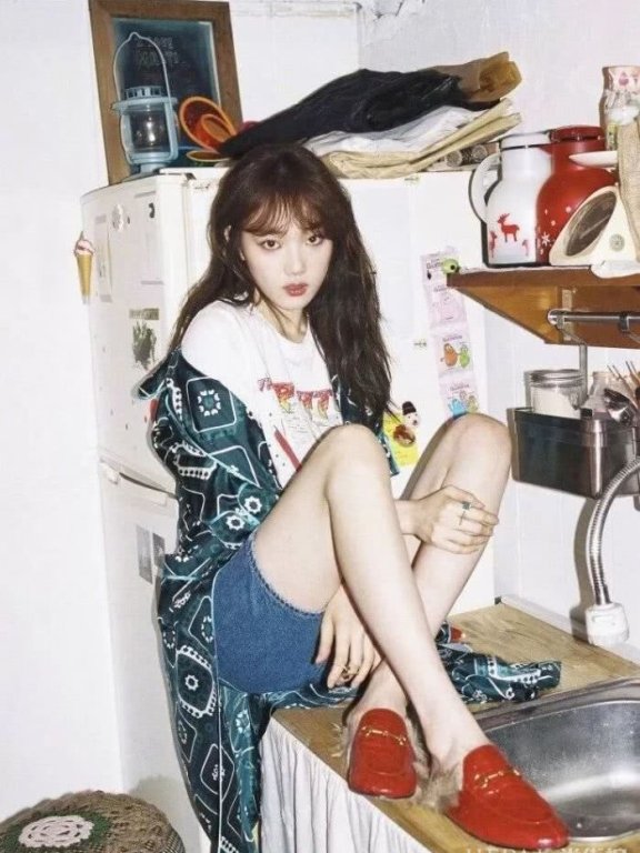 李圣经这个举重妖精明明是腿精 腿也太好看了吧