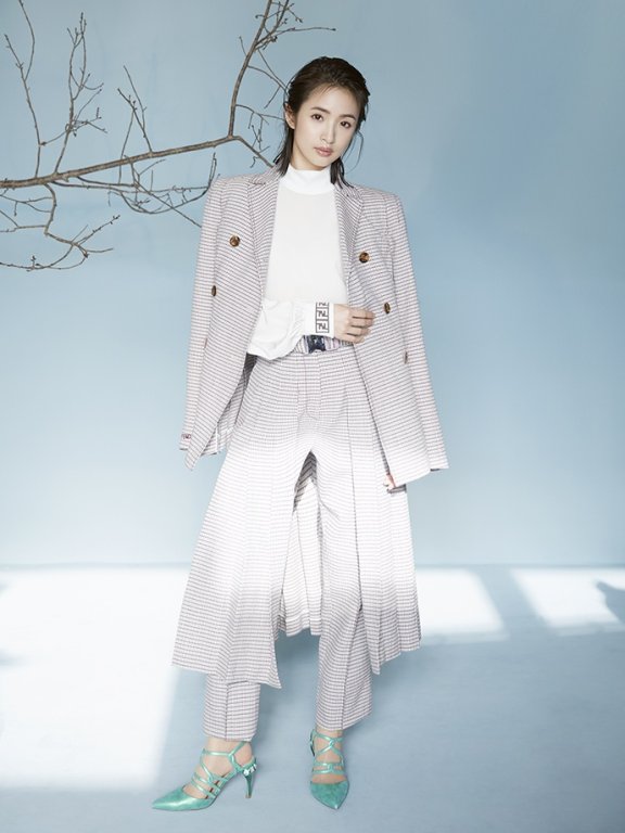 林依晨最新大片曝光 知性优雅展现独特魅力