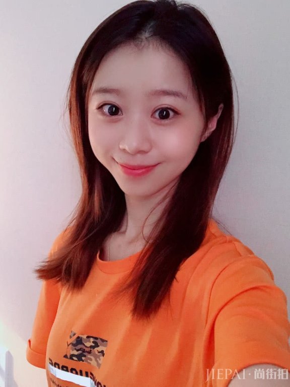 可算等到林心如“女儿”长大,空灵形象惹人夸,像极紫薇的童年版