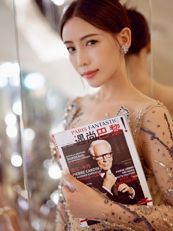 施予斐超高颜值+优质资源“真的不需要蹭红毯”