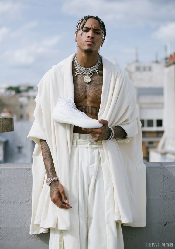 凯利·乌布雷秀场展示!Pigalle x Converse还有新款All-Star Pro BB!