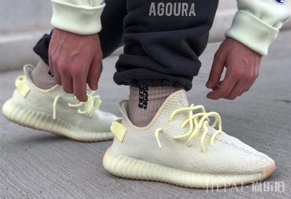 YEEZY BOOST 350 V2要集体跌价?“黄油“配色也要补!