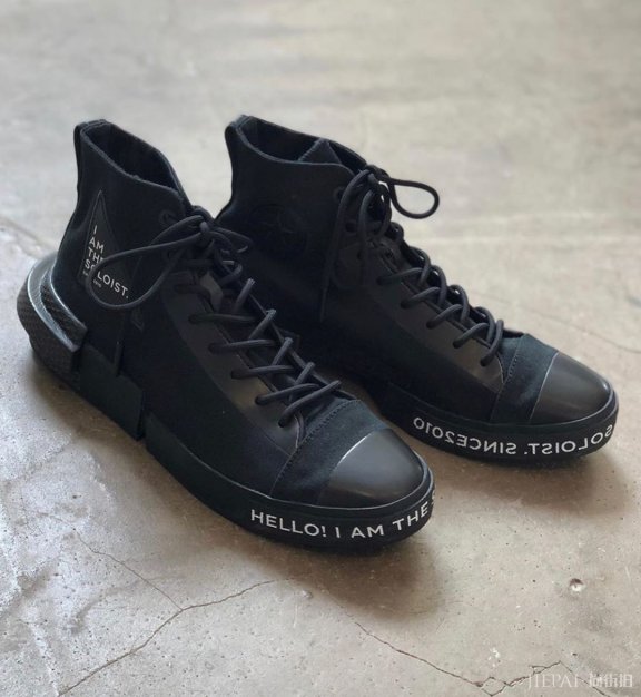 形似sacai x NIKE,这次的CONVERSE新联名怎么样?