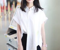 普通的白衬衫被邢菲穿搭后立马变时髦,学她这样穿准没错