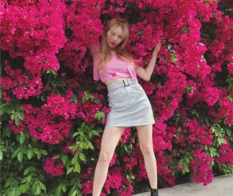 想夏日显瘦,快试试优雅动人的A字裙吧,小个子也能hold住