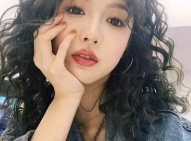 为啥有人烫发洋气，有人土气？这几个自带“土俗”气质，有你的吗