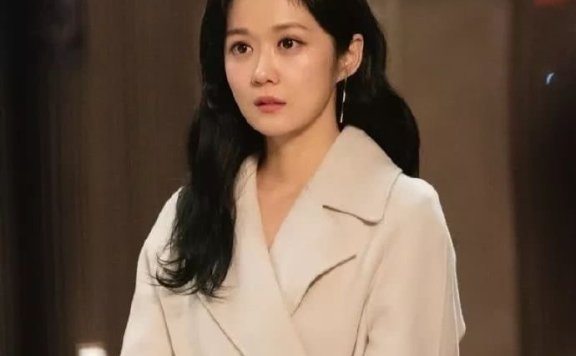 还记得演《刁蛮公主》的张娜拉吗?她出道20年了竟然不老