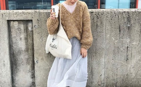 古着不仅是一种风格,看这位日本时尚博主用混搭配出多样造型