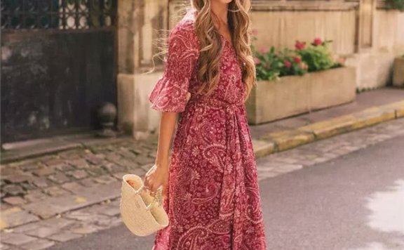 草编包个性又养眼,满满田园乡村风格,你不想来一个吗