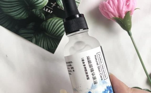 主打祛黄美白保湿抗氧化的精华液推荐:让你的肌肤雪白嫩滑水当当