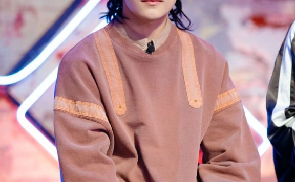 被《这就是街舞》里易烊千玺的发型圈粉,又出新发型更帅了