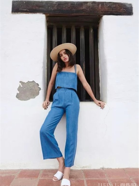 夏季想随性出街?穿一双清爽透气的拖鞋逛街度假轻松吸睛