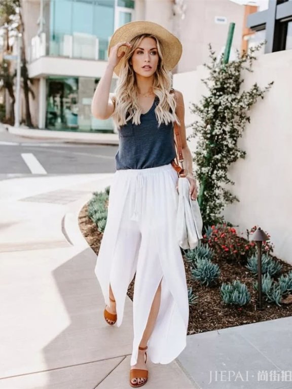 夏季怕热又怕被晒黑？穿一条清爽的白裤子好穿又时尚