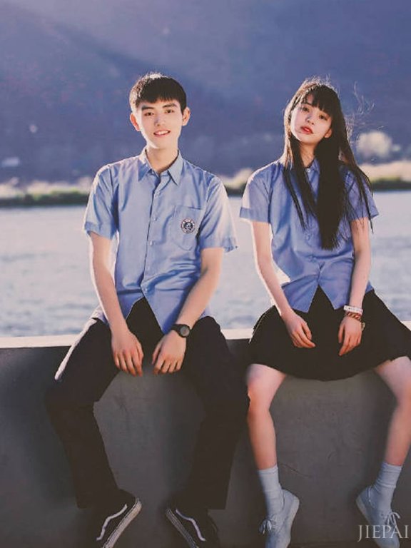 欧阳娜娜搭档陈飞宇拍写真,青春又养眼