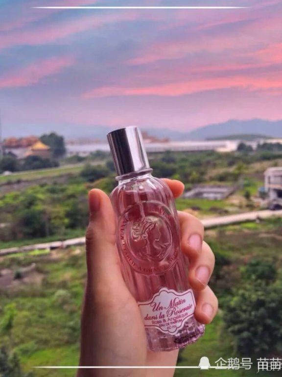 小仙女必入！高颜值平价香水，让人闻一下就能记住你