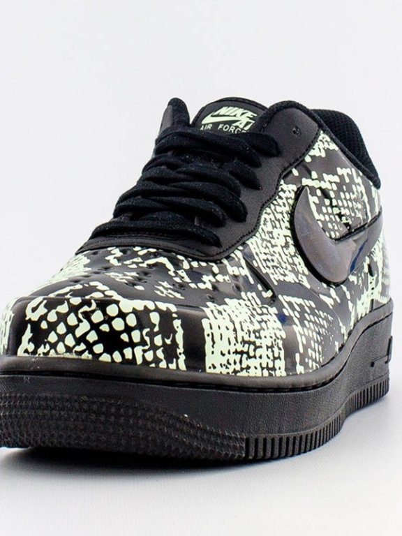 无望Off-White™天价联乘?不如考虑这款Nike Air Force 1 “Snakeskin”?